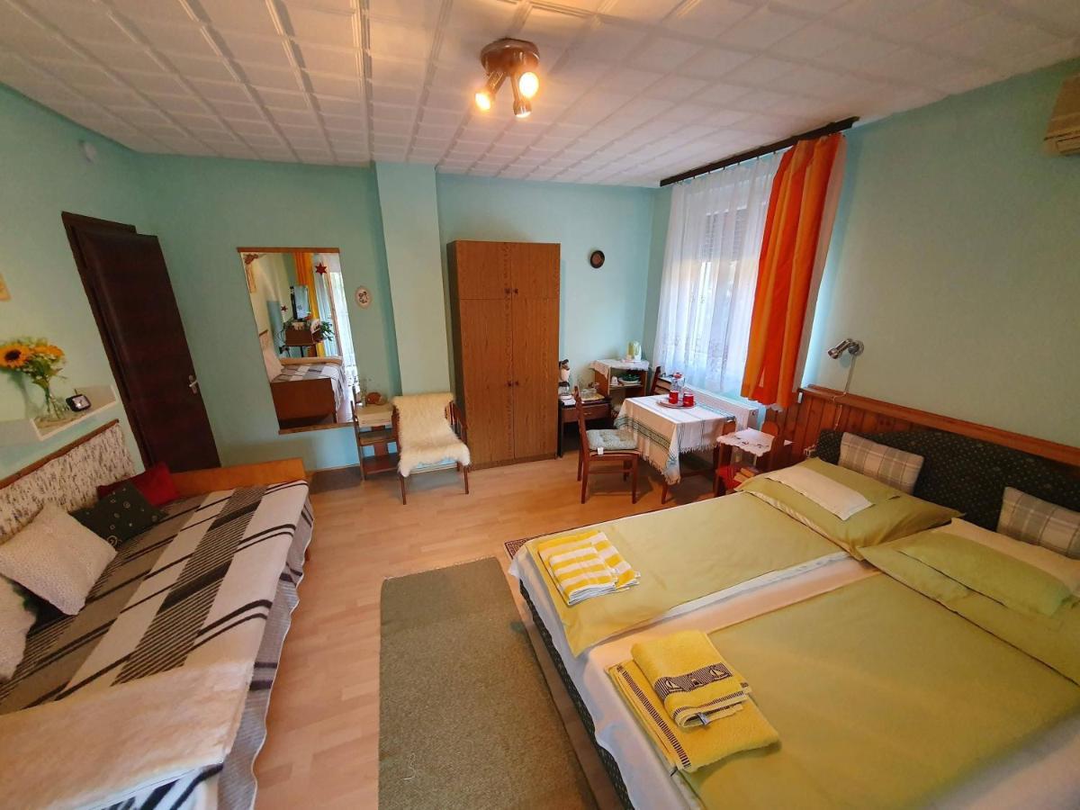 Hotel Pereszlenyi Vendeghaz Visegrád Zewnętrze zdjęcie
